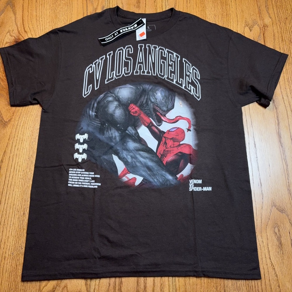 CVLA x Marvel Comics Venom‎ vs Spider-Man T-Shirt Men's Large NWT